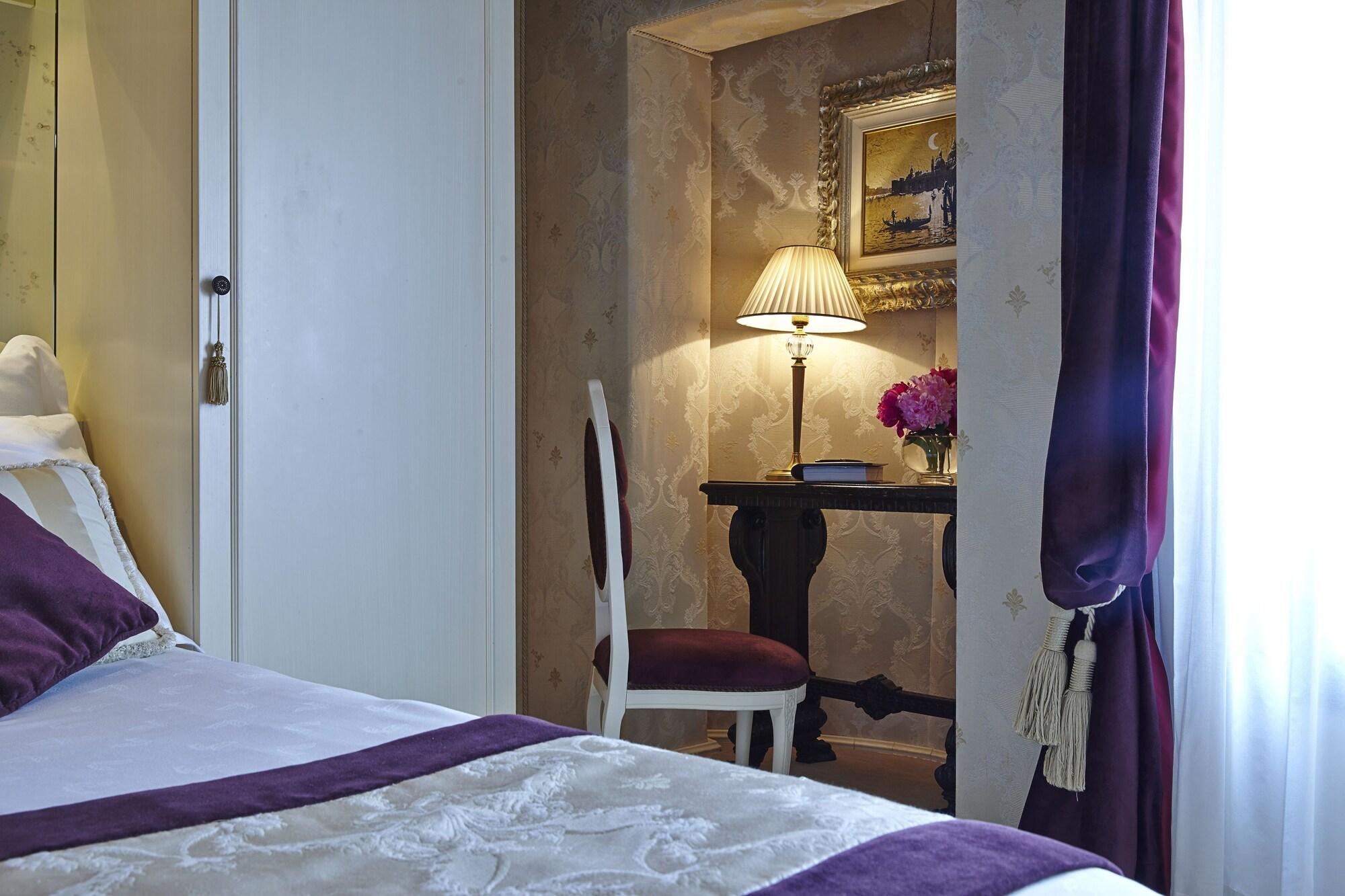 Palazzo Paruta 4* Venezia