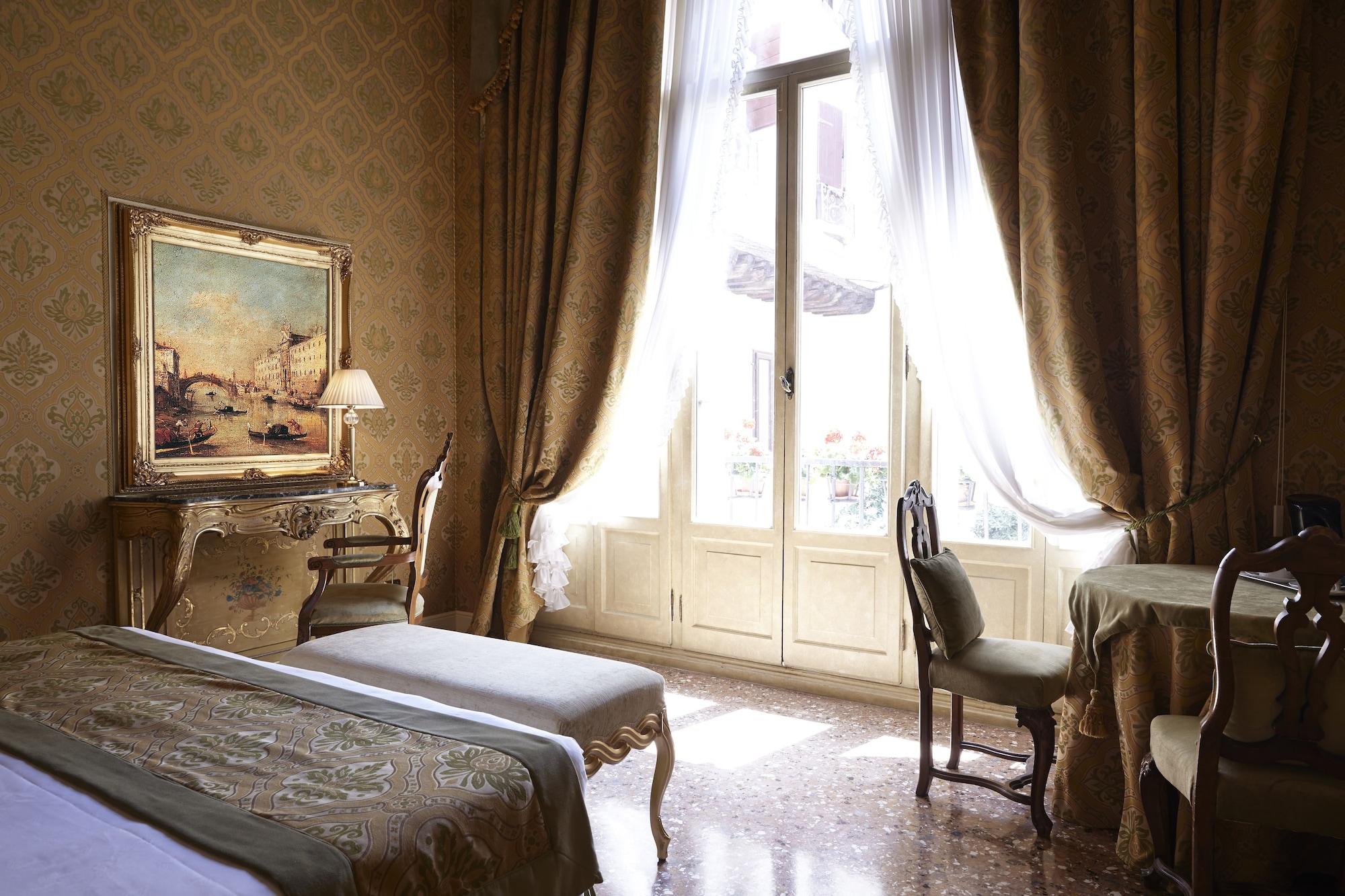 Palazzo Paruta Hotel 4*